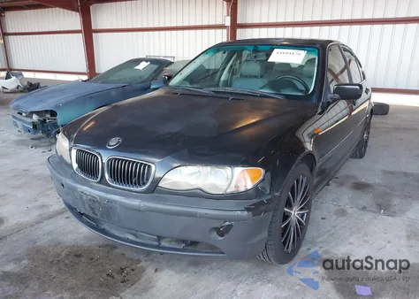 2003 BMW 330Xi из США, поврежденный, VIN WBAEW53473PG21974